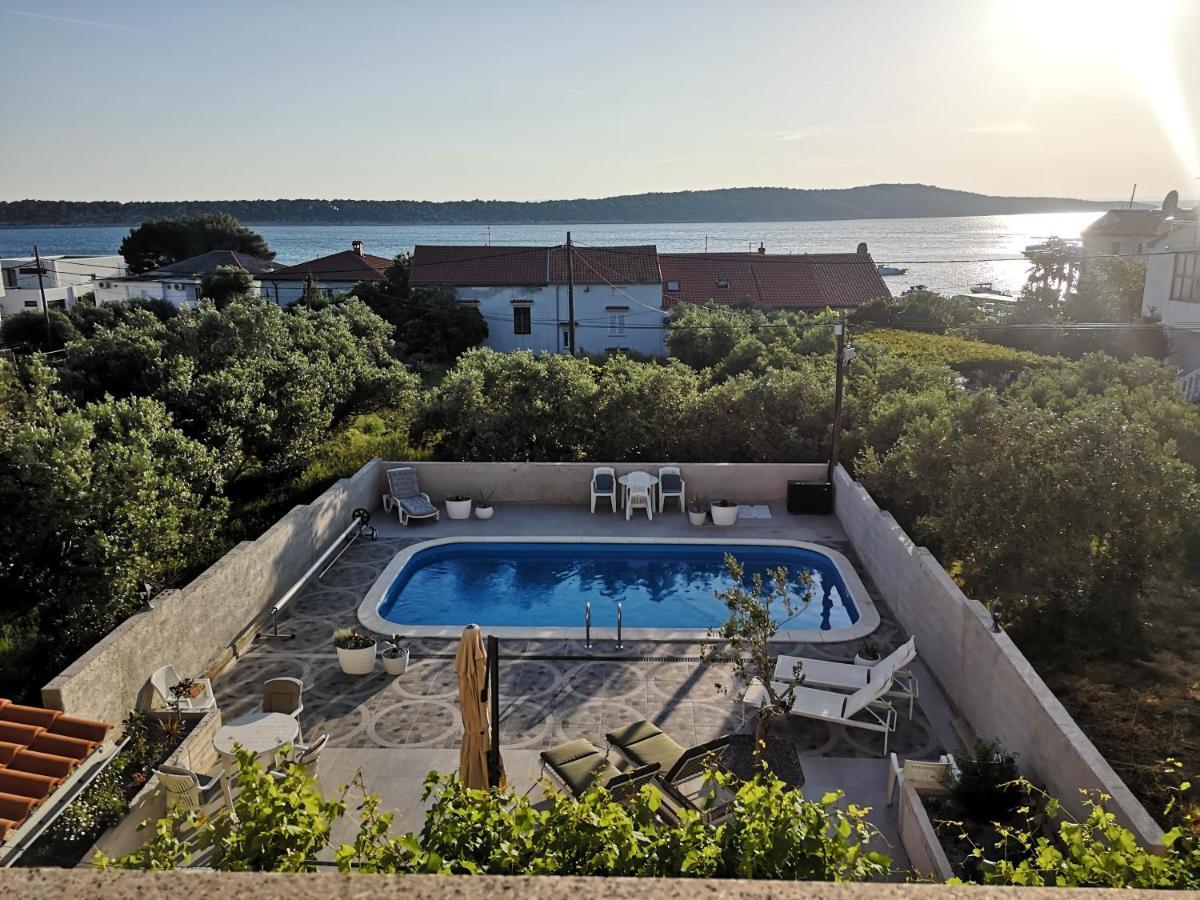Casa Surya - Apartments With Sea View And Swimming Pool Barbat na Rabu Exteriér fotografie