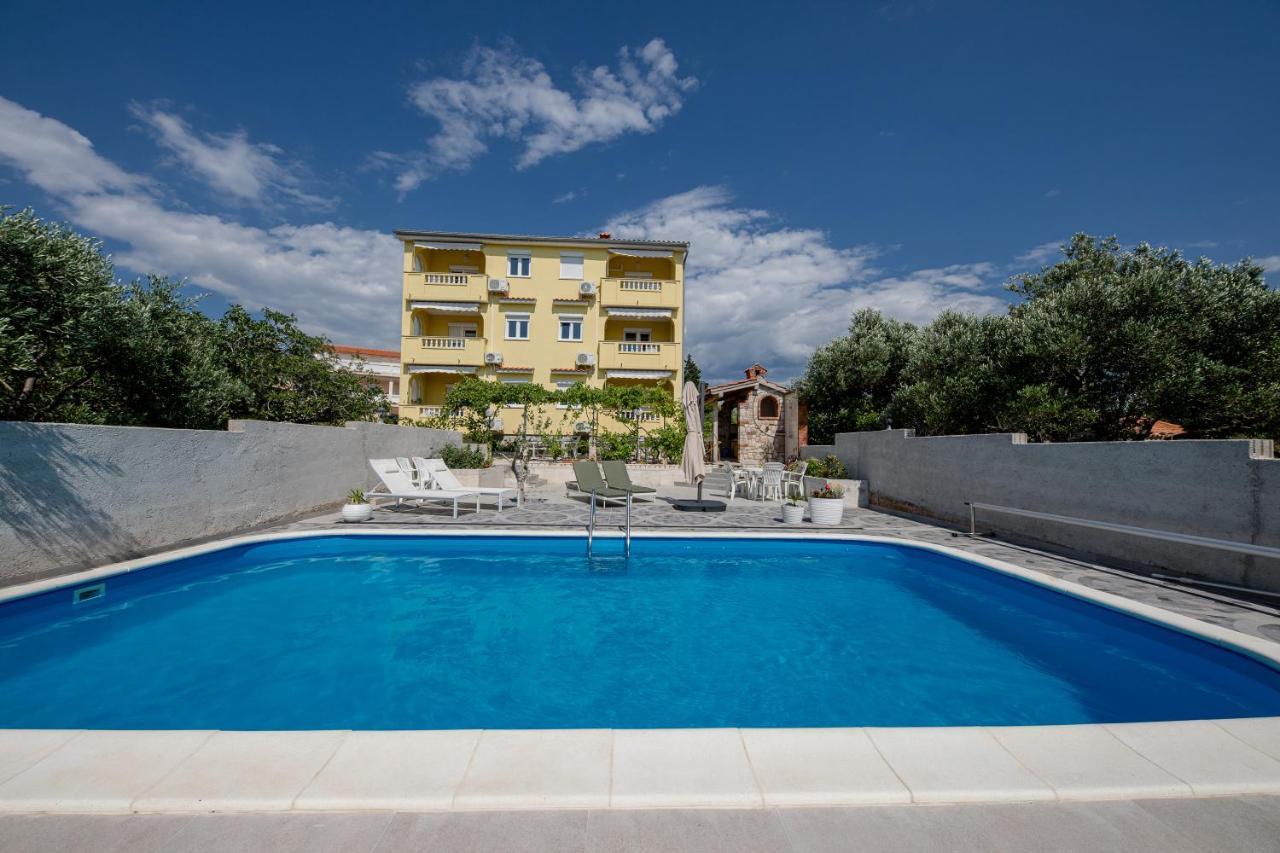 Casa Surya - Apartments With Sea View And Swimming Pool Barbat na Rabu Exteriér fotografie