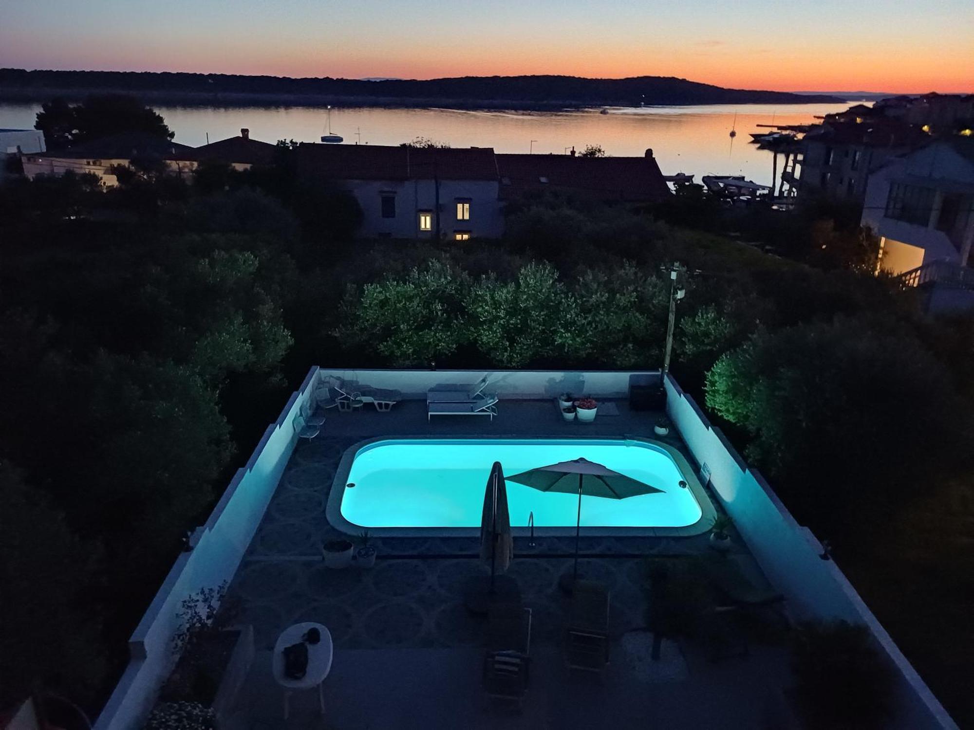 Casa Surya - Apartments With Sea View And Swimming Pool Barbat na Rabu Exteriér fotografie